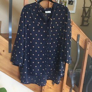 Cato 26/28 Chiffon hi-lo button-up blouse